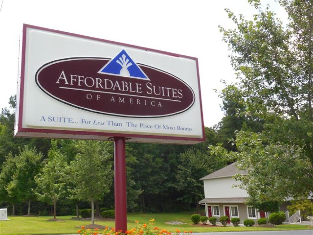 Affordable Suites Charlottesville Eksteriør billede